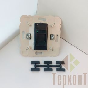 Розетка RJ45 кат.5e UTP Efapel, 21453