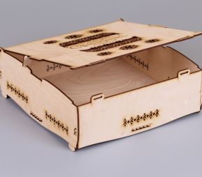 Квадратная коробка из фанеры для новогодних подарков 250х250х70