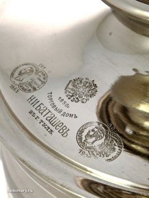 Угольный самовар 5 литров никелированный "цилиндр" с медалями, произведен Торговым Домом Н.И.Баташева в начале XX века, арт. 450174 Тульские самовары