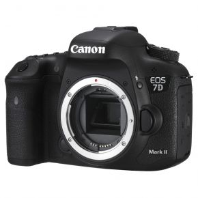 Зеркальный цифровой фотоаппарат Canon Зеркальный цифровой фотоаппарат Canon EOS 7D Mark II Body