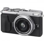 Компактный цифровой фотоаппарат Fujifilm Компактный цифровой фотоаппарат Fujifilm X70